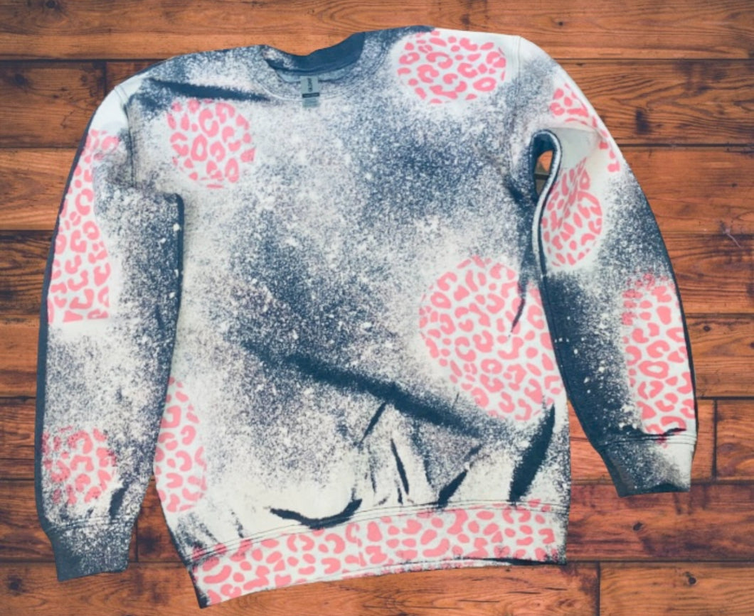 Leopard patch sweatshirt